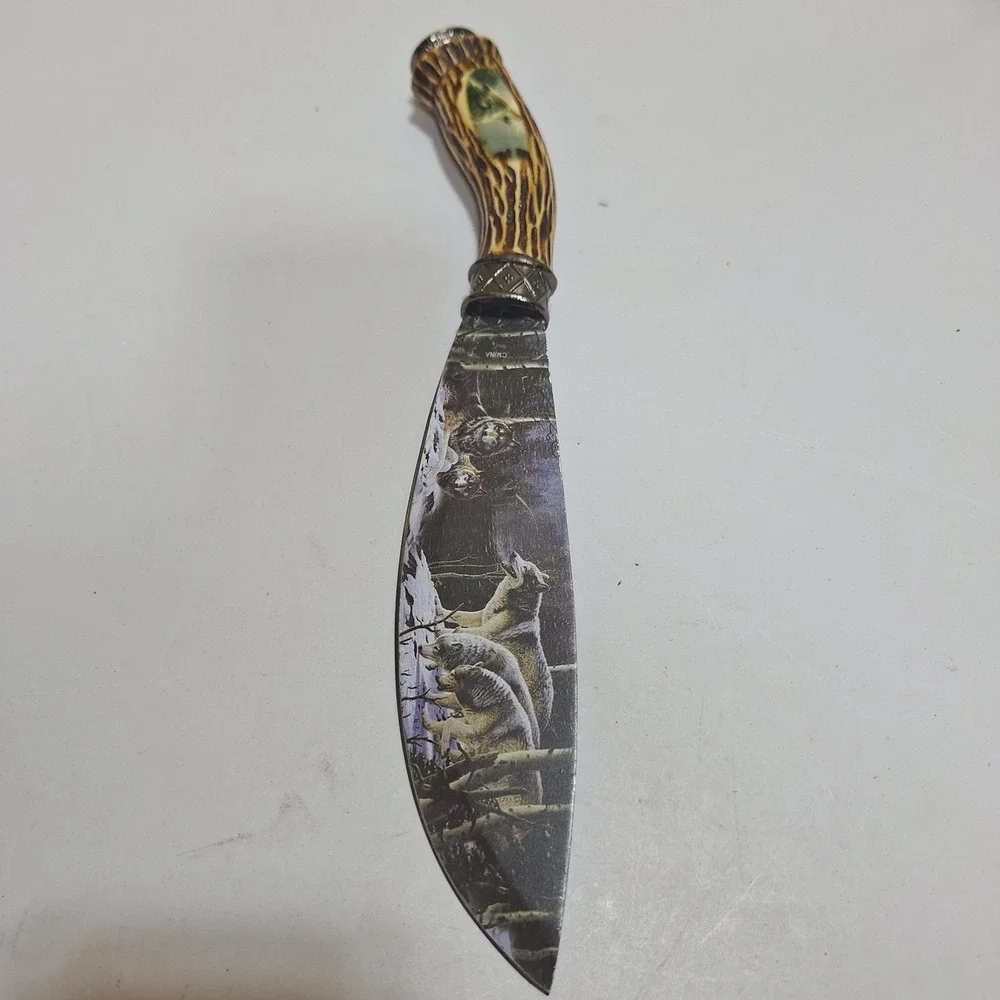 Decorative Wolf Knife Faux Antler Handle Wildlife Collectible Display Blade 12
